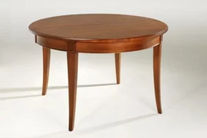 Table de salle à manger en bois sur-mesure.